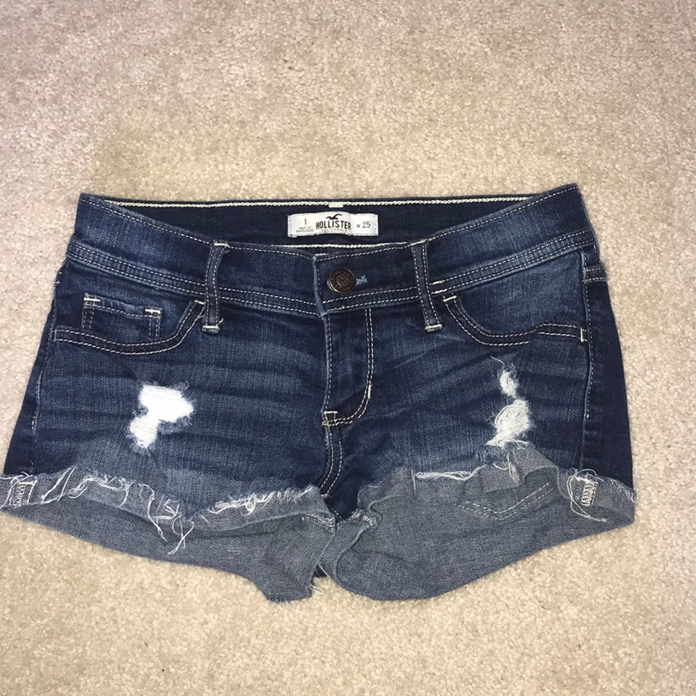 Hollister shorts size 1 waste 25